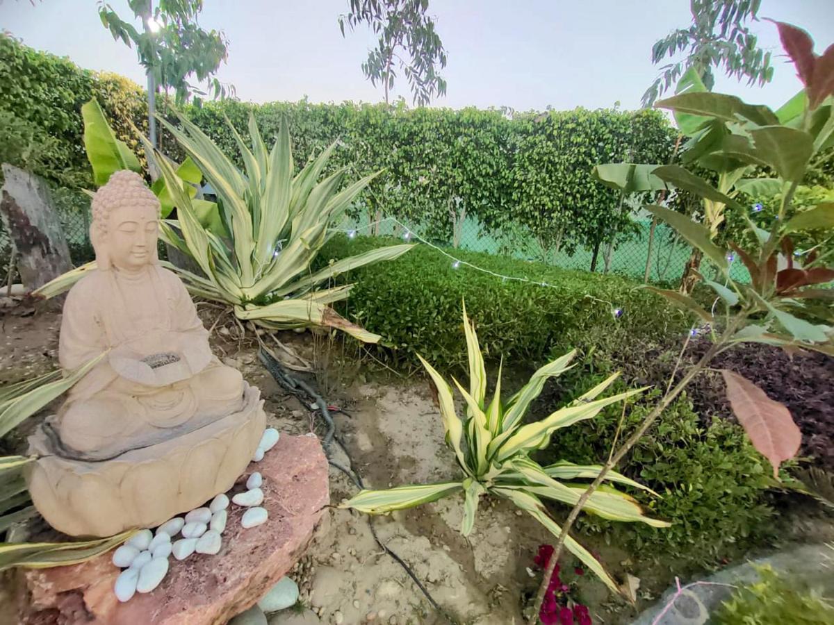 Shaw Estate-Farm House For A Small Parties-Jp Farm Greater Noida Exteriör bild